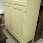 861 5521 CUPBOARD